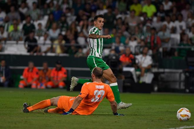 Cristian Tello marcó un gol ante el Dudelange (Foto: Kiko Hurtado).