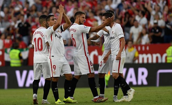 El Sevilla celebra la victoria contra el Celta. (Foto: Kiko Hurtado).