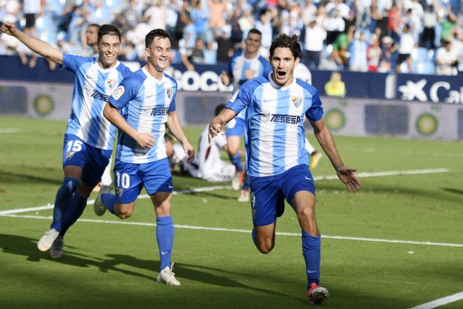 Celebración de uno de los goles de Blanco Leschuk ante el Albacete.