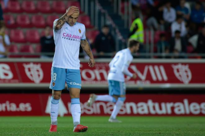 Pombo se lamenta después del gol del Numancia (foto: Daniel Marzo).