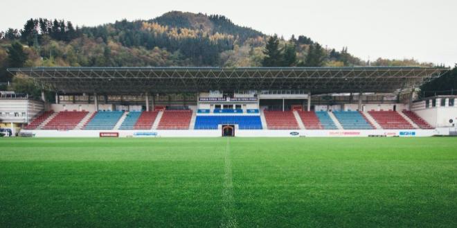 El estado actual del césped de Ipurua. (Foto: SD Eibar).