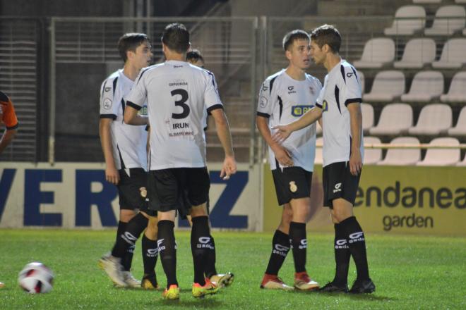 Los jugadores del Real Unión celebrando el gol de Capelete. (Foto: Giovanni Batista).