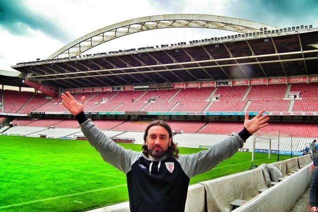 Gorka Bizar, músico y socio del Athletic Club de Bilbao