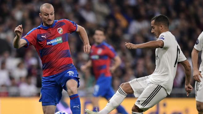 Lucas Vázquez, durante el partido.