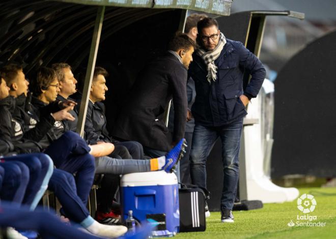 El técnico del Celta, en el banquillo, durante el duelo ante el Éibar (Foto: LaLiga).