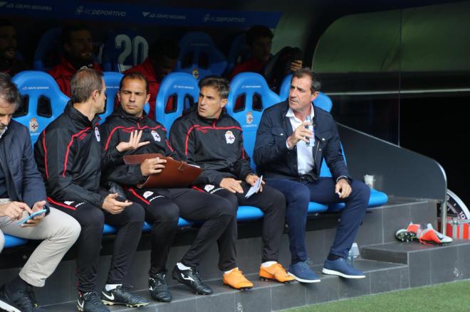 Bernardo Tapia, segundo entrenador del Deportivo (Foto: Iris Miquel).