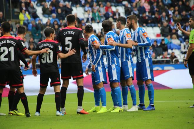 Un lance del Deportivo-Reus en Riazor (Foto: Iris Miquel).