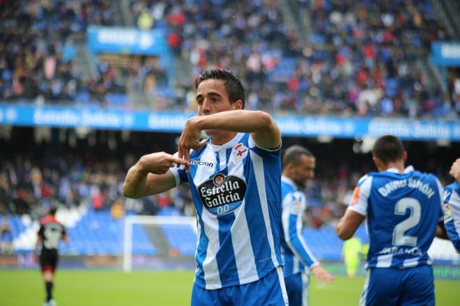 Pedro Sánchez celebra el segundo gol del Deportivo contra el Reus (Foto: Iris Miquel).