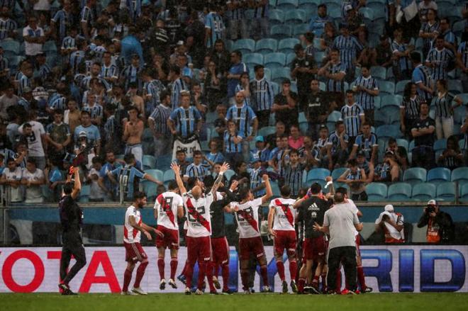 Los jugadores del River Plate celebran el pase a la final tras imponerse al Gremio en la Copa Libertadores.