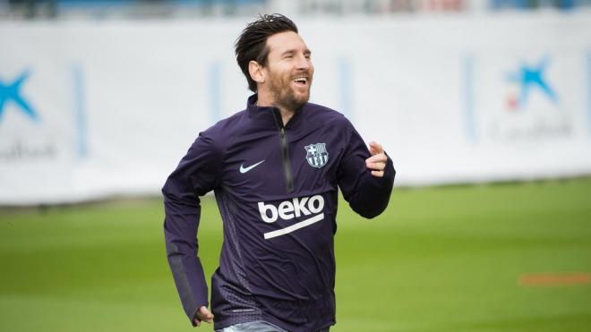 Leo Messi se entrena once días después de su fractura de radio (Foto: FC Barcelona).