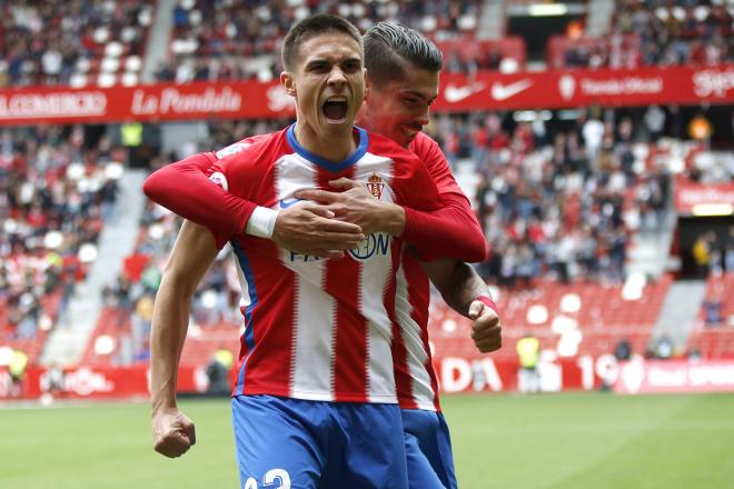 Djurdjevic celebra su gol en el Sporting-Éibar de la Copa del Rey (Foto: Luis Manso).