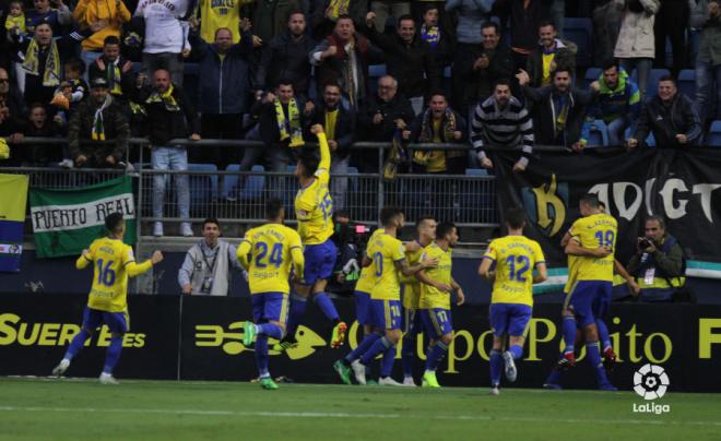 Los jugadores celebran el gol de Lekic ante el Espanyol (Foto: LaLiga).