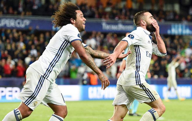 Marcelo Vieira y Dani Carvajal celebran un gol del Real Madrid
