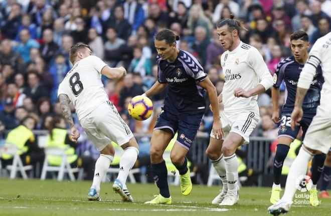 Enes, junto a Bale, durante un lance del partido en el Bernabéu (Foto: LaLiga).