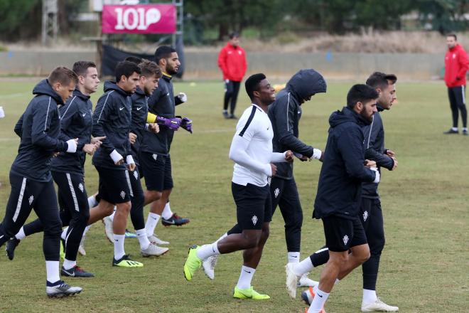 La plantilla este lunes en El Viso (Foto: El Desmarque Málaga)