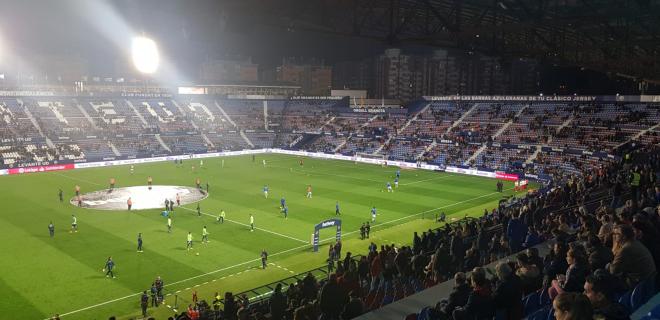 Estadio Ciutat de Valencia en la previa del Levante-Real Sociedad de la ida.