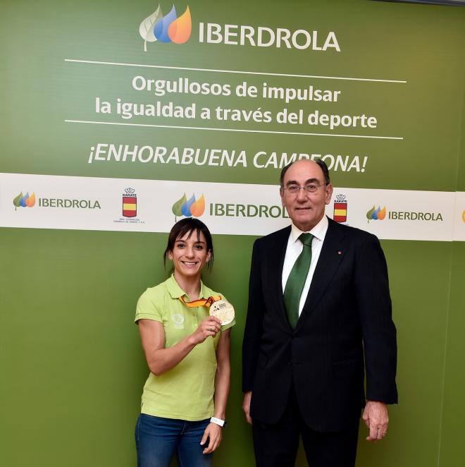 Sandra Sánchez junto a Ignacio Galán.