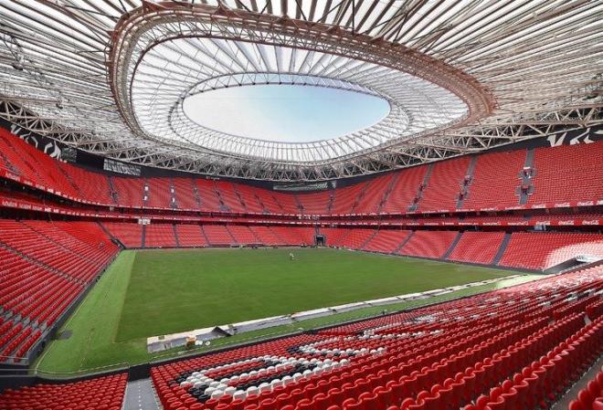 San Mamés luce ya con su nueva alfombra (Foto: Athletic Club).