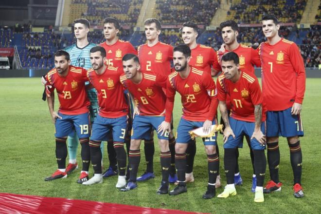 Alineación de España en el amistoso contra Bosnia en Las Palmas.