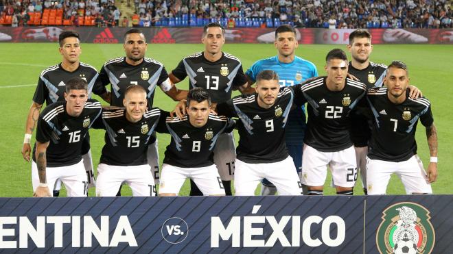 Mercado, en el once de Argentina para el partido ante México.