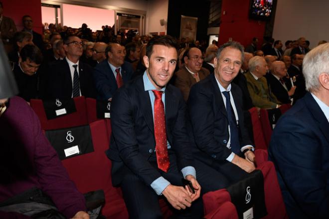 Carlos Marchena y Caparrós en el Dorsal de Leyenda. (Foto: Kiko Hurtado).