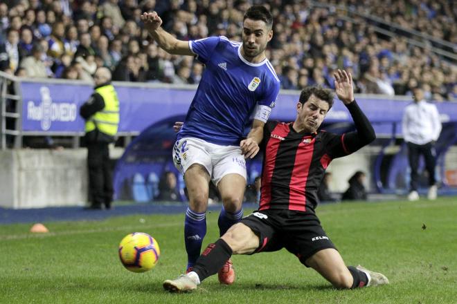 Diegui, durante un lance del partido ante el Reus (Foto: Luis Manso).