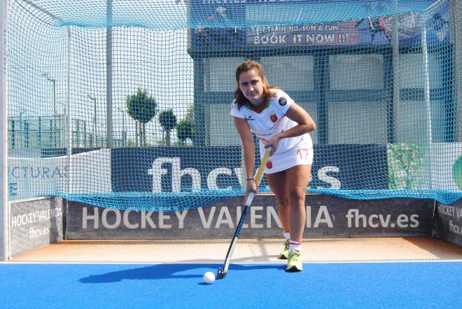 La Federación de Hockey de la Comunidad Valenciana recibe a las Redsticks que se concentrarán en Valencia