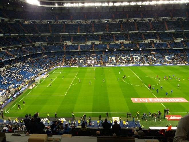 El Santiago Bernabéu, antes del partido.