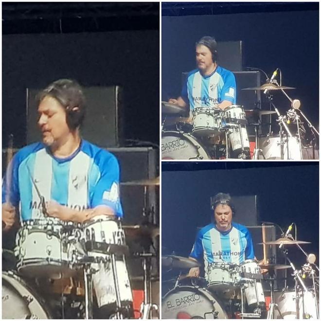 El batería de El Barrio, con la camiseta del Málaga durante el concierto (Foto: Francisco Vertedor).