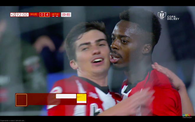 Córdoba y Williams celebran el cuarto gol ante el Huesca en la Copa del Rey (Foto: LaLiga Santander).