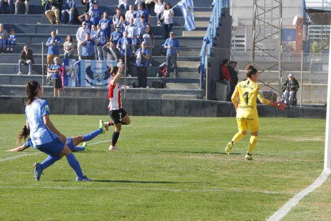 Nekane Díez, enorme, volvió a marcar este jueves en Málaga (Foto: Athletic Club).