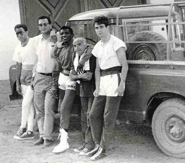 Madrazo, primero por la derecha, llamado en sus tiempos el 'Boxeador de seda'
