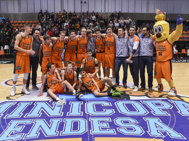 Valencia Basket logró la clasificación para la Fase Final de la Minicopa. (Foto: Isaac Ferreras)