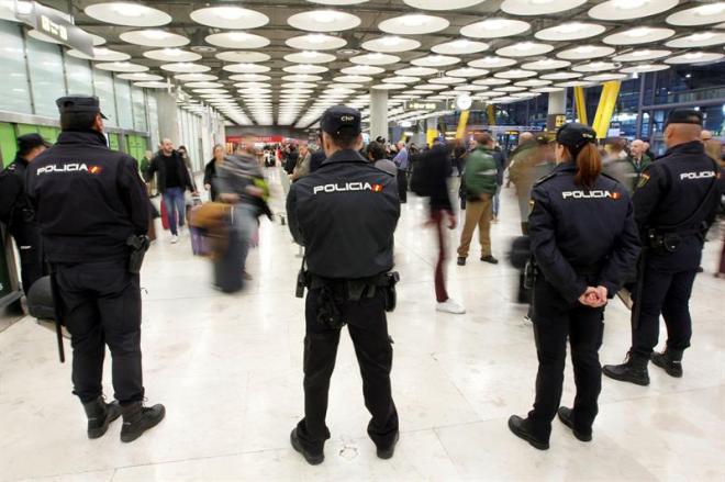 Medidas de seguridad en el Aeropuerto Adolfo Suárez en Madrid.