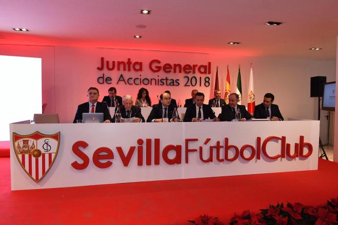 Junta del Sevilla FC 2018. (Foto: Kiko Hurtado).