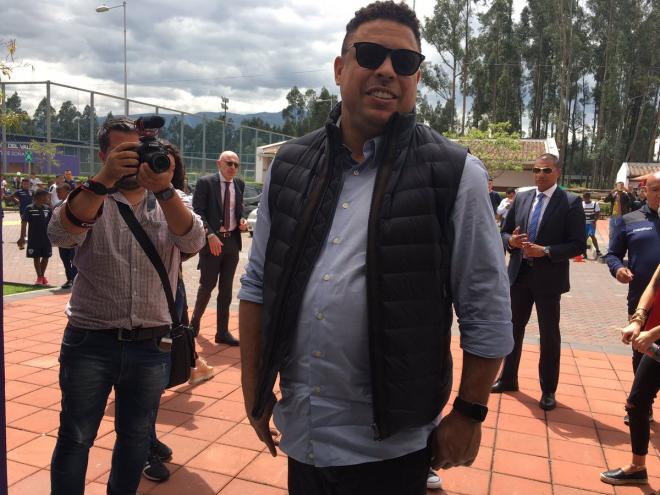 Ronaldo Nazário, a su llegada a las instalaciones del Independiente del Valle (Foto: Independiente del Valle).