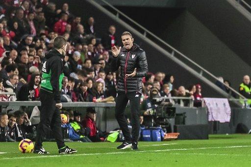 Gaizka Garitano en el choque ante el Girona en San Mamés (Foto: Edu del Fresno).