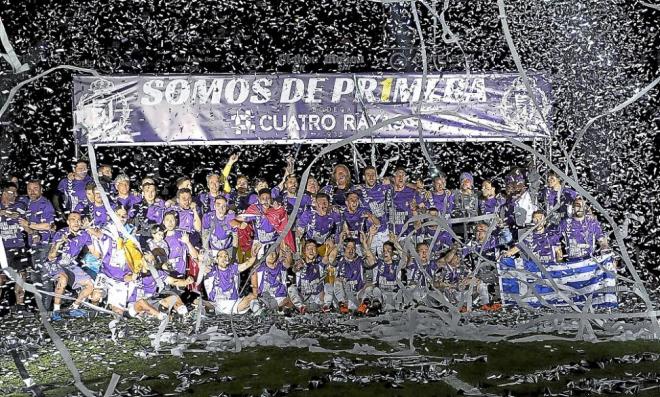 Celebración del Real Valladolid tras el ascenso de categoría del mes de junio de 2018 (Foto: Real Valladolid)