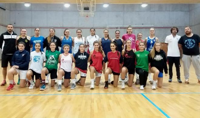 La selección femenina junior de Bizkaia (Foto: FVB).