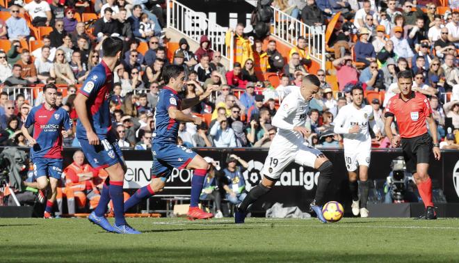 El Valencia - SD Huesca de hace dos temporadas. (Foto: David González)
