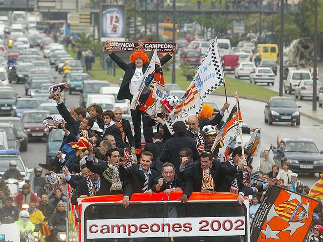 Campeones de Liga 2002. (Foto: Valencia CF)