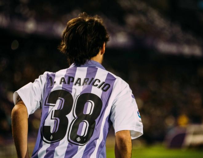 Javier Aparicio, en su debut con el primer equipo pucelano ante el RCD Mallorca (Foto: RealValladolid.es).