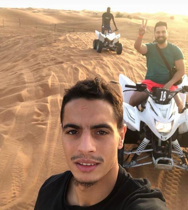 Ben Yedder celebra en el desierto sus vacaciones de Navidad.