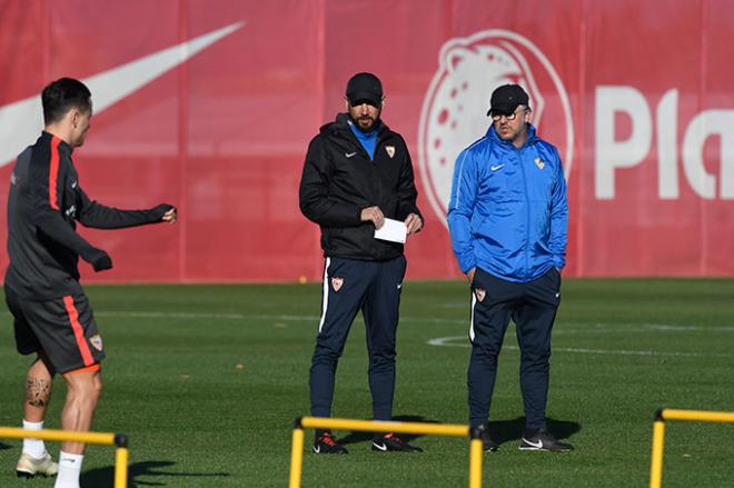 Pablo Machín, en el entrenamiento de este domingo (Foto: Kiko Hurtado).