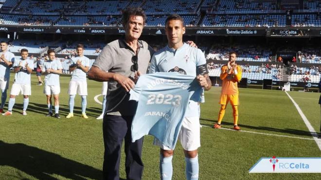 Hugo Mallo, tras su renovación hasta 2023 (Foto: RC Celta).