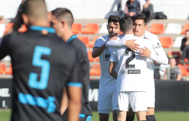 El Valencia CF Mestalla necesita una victoria urgente. (Foto: Valencia CF)