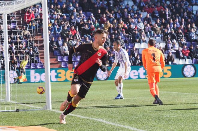 Medrán celebra un gol con el Rayo Vallecano. (Foto: LaLiga)