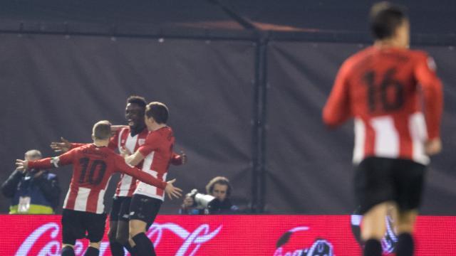 El trío atacante en Balaídos- Muniain, Williams y Córdoba- celebra eufórico uno de los goles (FOTO: La Liga)