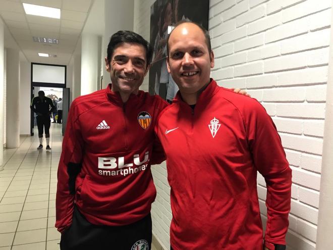 José Alberto López, entrenador del Sporting, posa con su amigo Marcelino. (Foto: Twitter José Alberto)