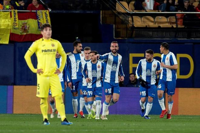 Sergi Darder celebra su gol ante el Villarreal en La Cerámica.